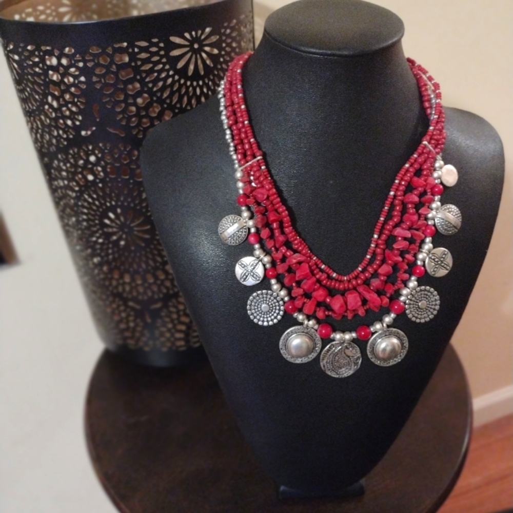 Chico's Neclace
